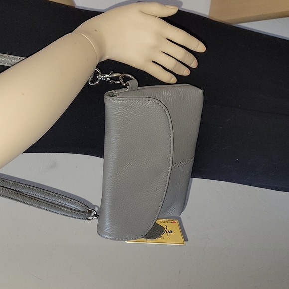 NEW, Gray cowhide leather crossbody purse. Very soft. - Picture 11 of 11